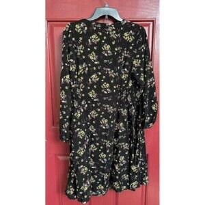 TORRID Cottagecore Floral Whimsigoth Challis Peasant Black Floral Challis Size 1